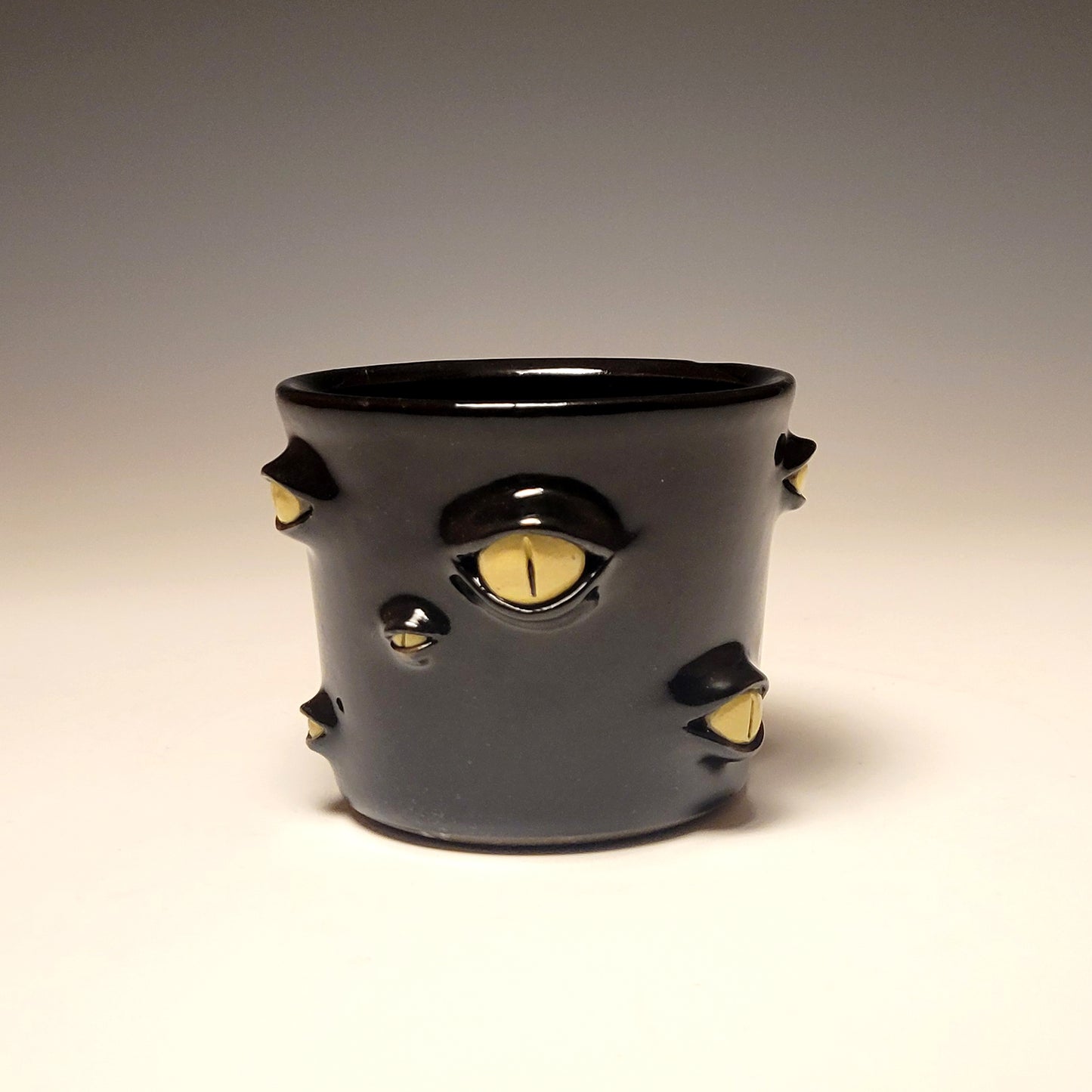 Green Eyeball Cup - 9oz