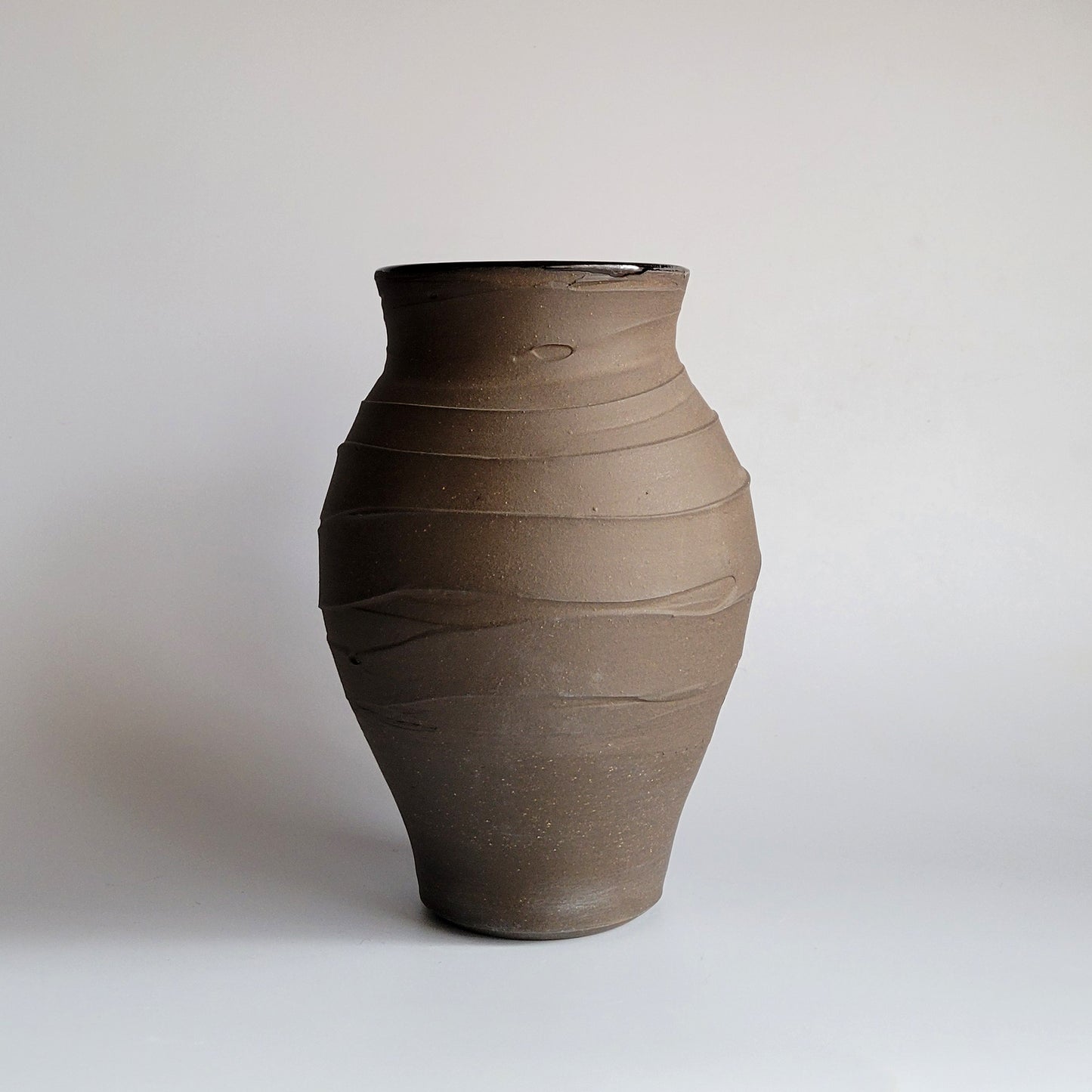 Curvy Dark Vase